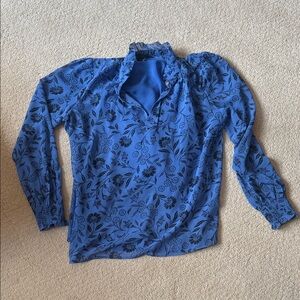 Ann Taylor LS Blue/black Women's Top. With sold blue camisole. Elastic wrist.